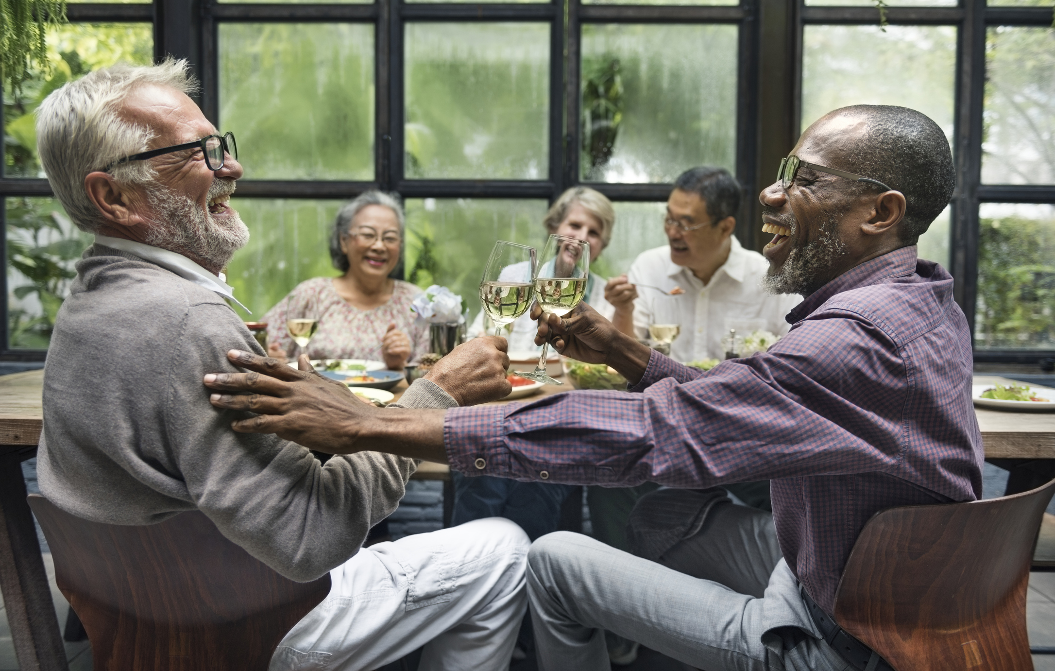 Unlocking the Benefits of Socializing for Seniors: Why It’s Important ...